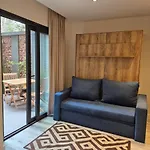 Chu La Vista Brooklyn - Estudio Con Patio En Zona Aldrey
