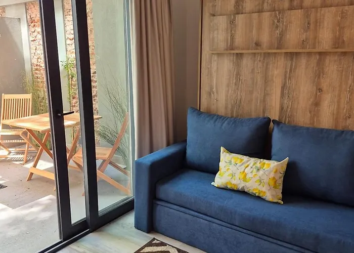 Chu La Vista Brooklyn - Estudio Con Patio En Zona Aldrey